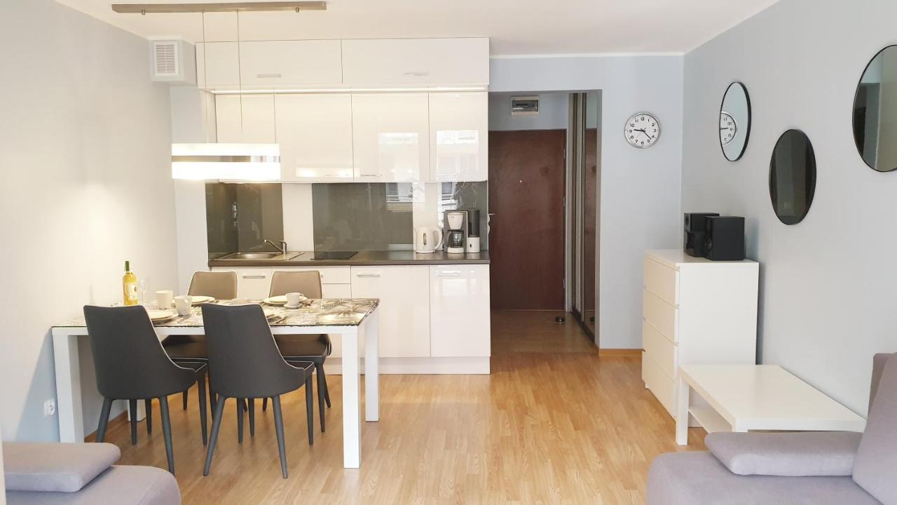 Apartament Opal Zdrojowa 300M Do Morza Apartment Swinoujscie Luaran gambar