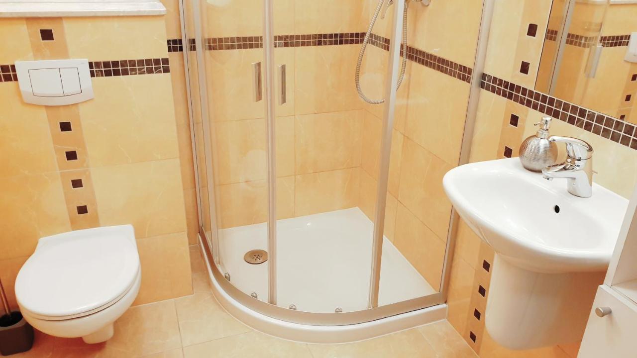 Apartament Opal Zdrojowa 300M Do Morza Apartment Swinoujscie Luaran gambar