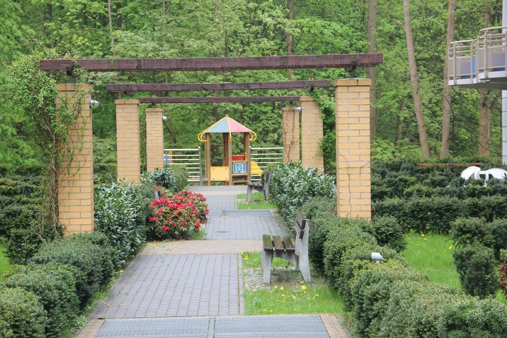 Apartament Opal Zdrojowa 300M Do Morza Apartment Swinoujscie Bilik gambar